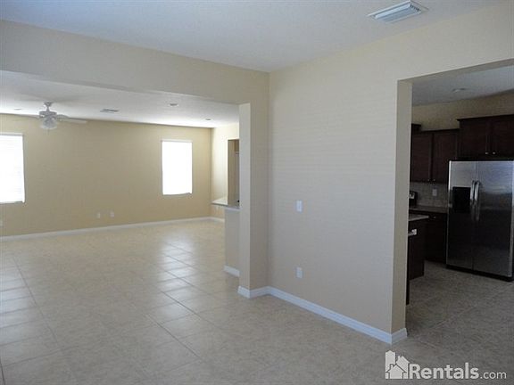 5th image of 410 Britton Shores Ct