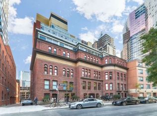 11 Saint Joseph St #1405, Toronto, ON M4Y 3G4