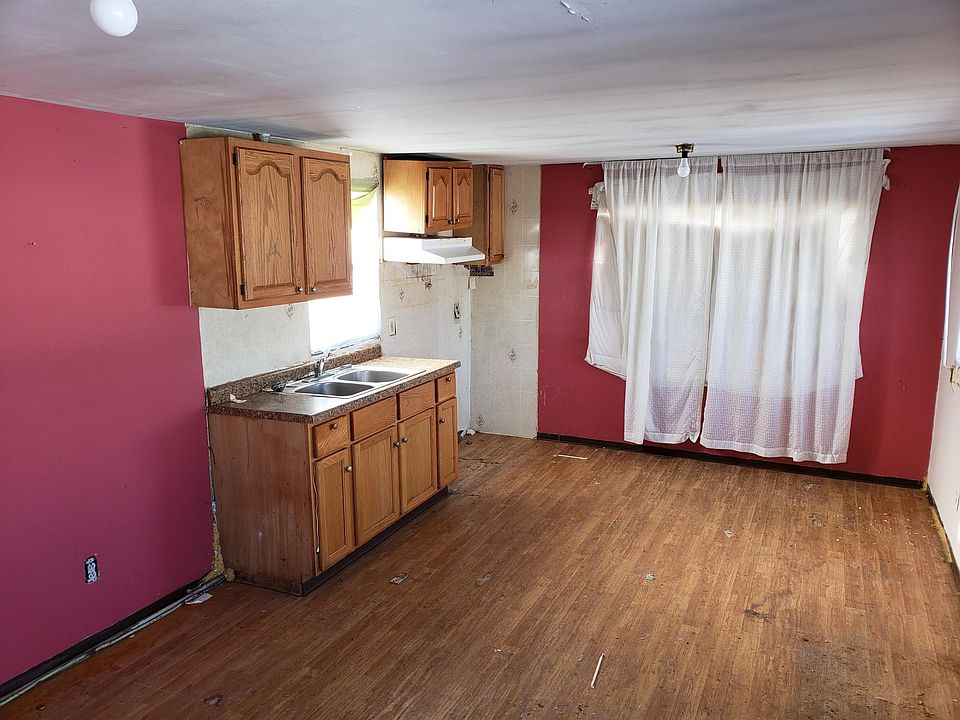 1st image of 14136 Wood St Lot 35