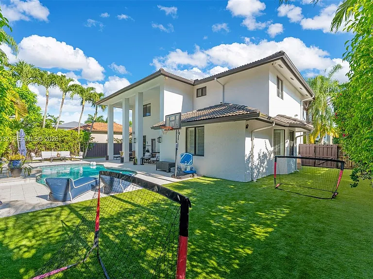 15742 SW 102nd Ln — Photo 34