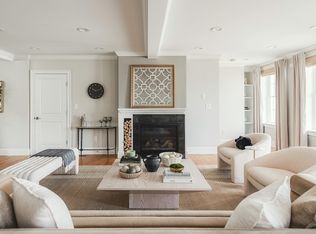 64 County Rd UNIT 1, Ipswich, MA 01938