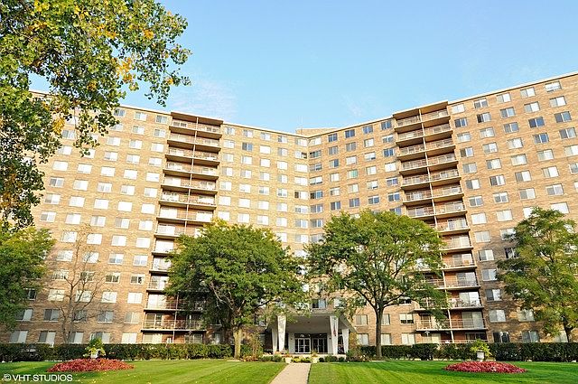 1st image of 7141 N Kedzie Ave APT 1501