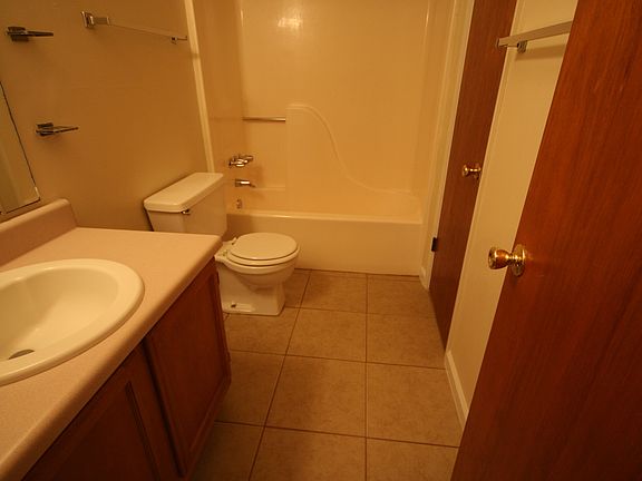 4th image of 9050 W Highway 98 APT 5
