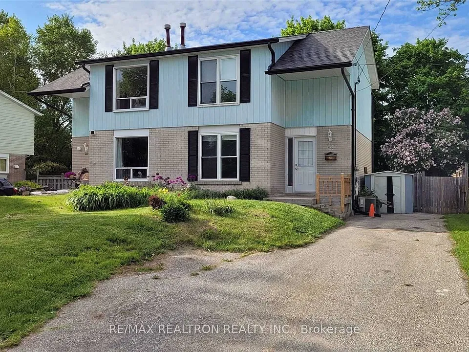 713 Elgin St