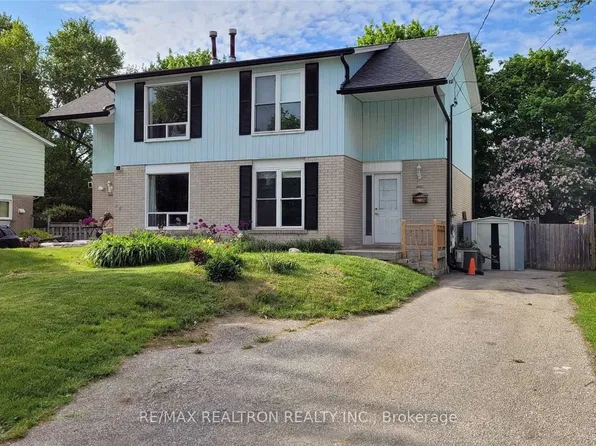 713 Elgin St, Newmarket, ON L3Y 3B5