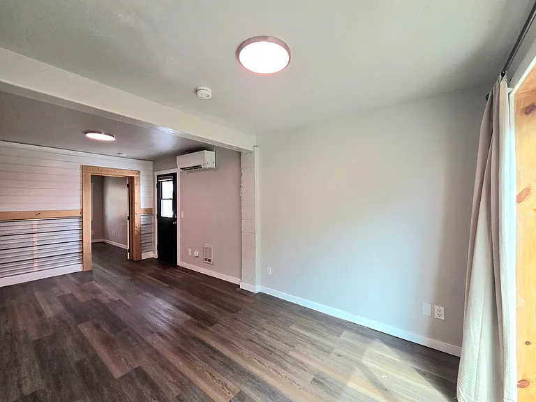921 Walker Ave — Photo 10