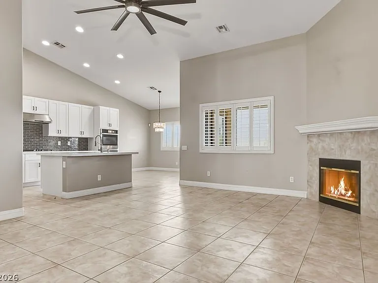 11209 Dell Cliffs Ct — Photo 12