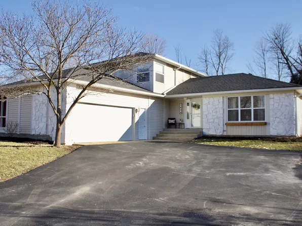 1634 Muessing Rd, Indianapolis, IN 46239
