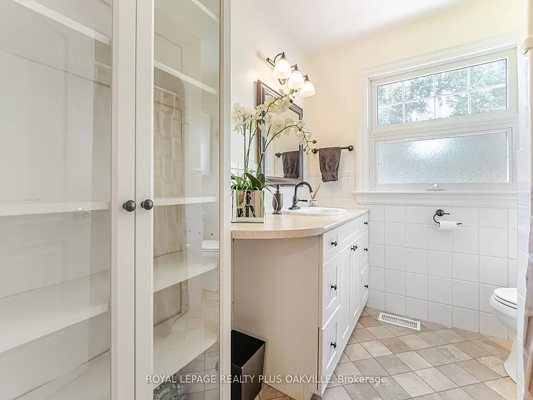 43 Ravina Cres — Photo 27