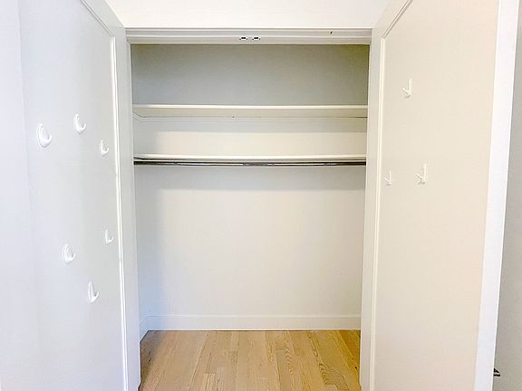 5th image of 20 Morningside Ave #1AC