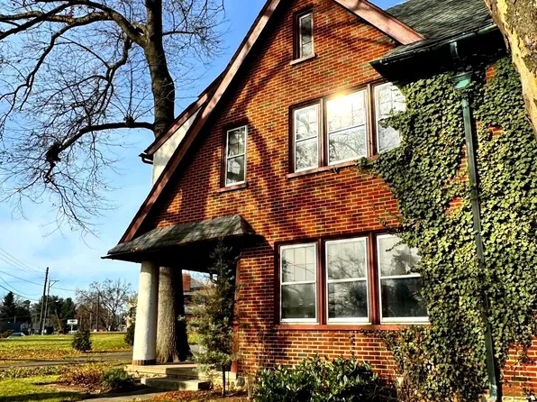 9 Linden Ave, Elizabethtown, PA 17022