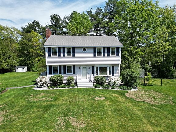 4th image of 40 Dufresne Dr