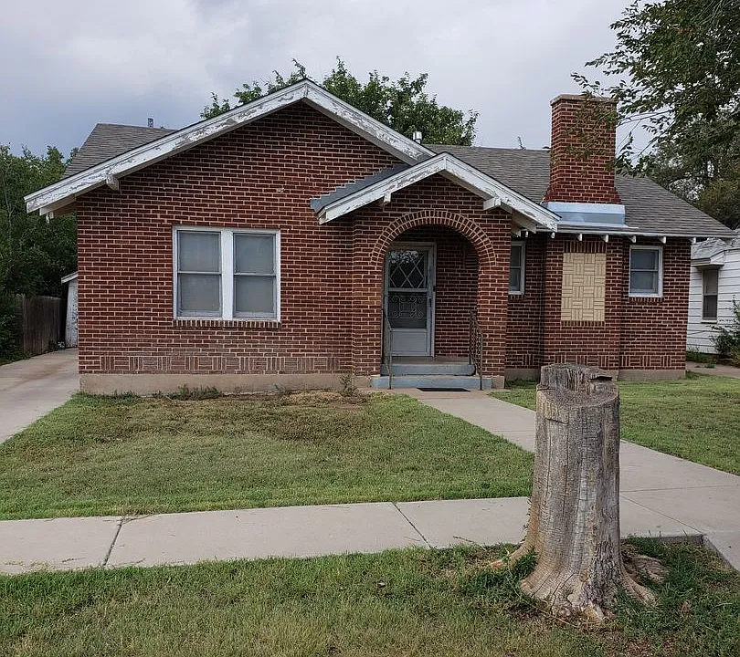 1204 SW 12th Ave