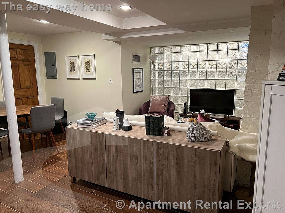 1st image of 20 Highland Ave #1-1-1L