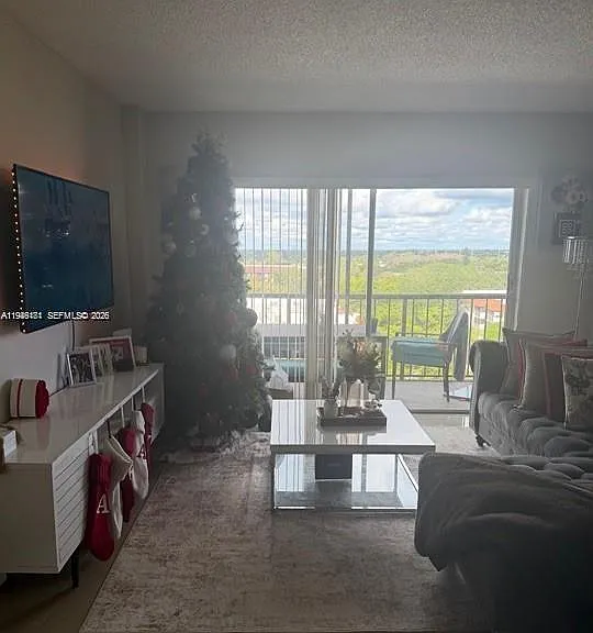 4164 Inverrary Dr #913 — Photo 7