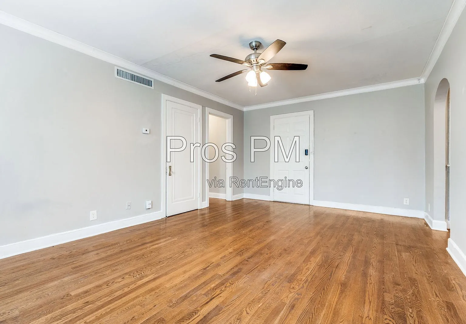 1 bed, 1.0 bath, 663 sqft, $1,575 — Photo 4