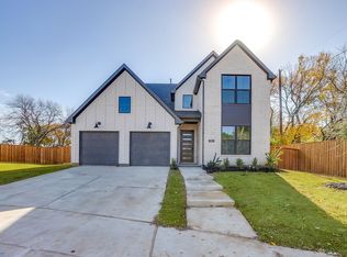 152 Paxton Cir, Arlington, TX 76013