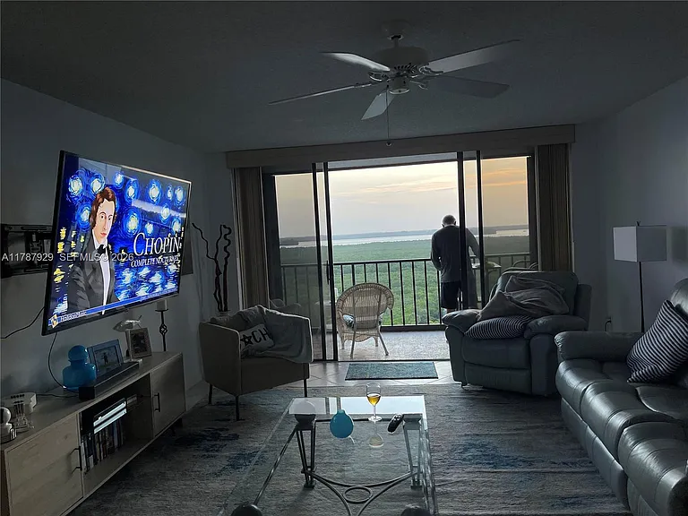 5047 N Highway A1A #1205 — Photo 35