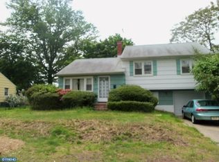 10 Mitchell Ter, Mount Holly, NJ 08060