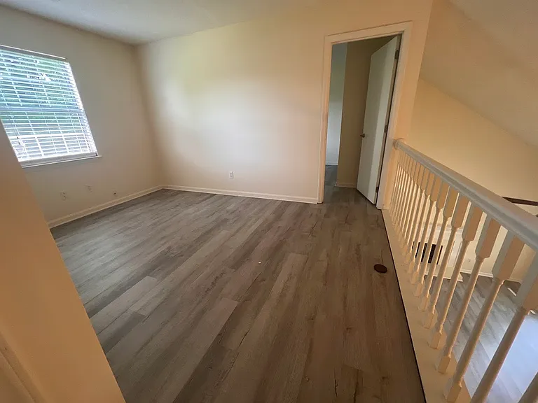 845 Brattleboro Ct — Photo 11