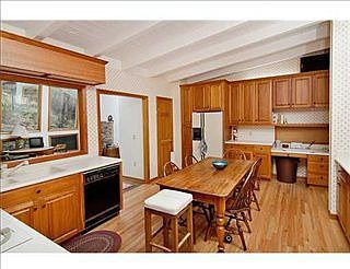 5th image of 3020 Shady Ln