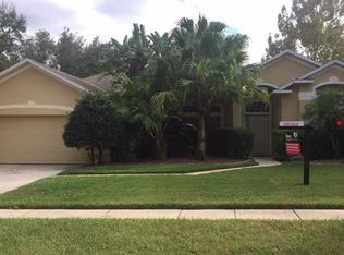 819 Hickory Glen Dr, Seffner, FL 33584