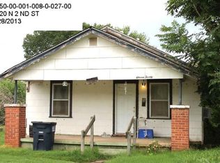 1120 N 2nd St, Enid, OK 73701