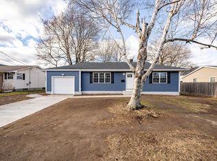 46 Rzasa Dr, Chicopee, MA 01013