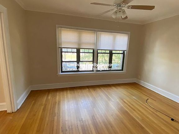 5th image of 931 Forest Ave APT 1W