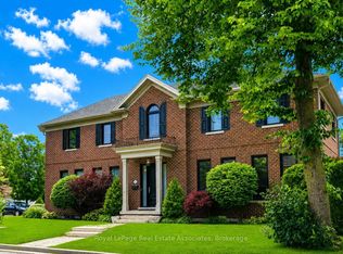 32 Jopling Ave N, Toronto, ON M9B 4E7