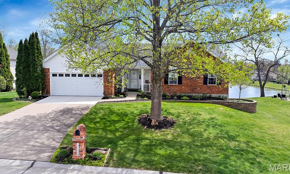 1st image of 3193 Moss Pointe Dr