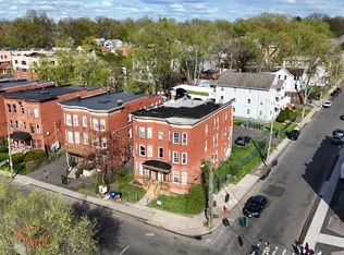 410 Garden St #1R, Hartford, CT 06120