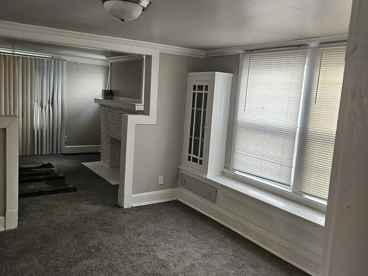 2 bed, $1,000 — Photo 4