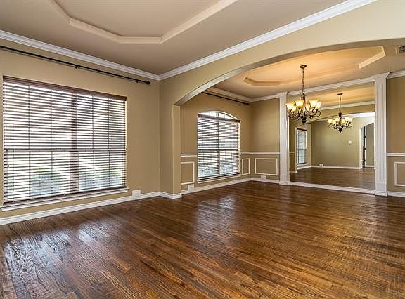 3rd image of 1740 Stillhouse Hollow Dr
