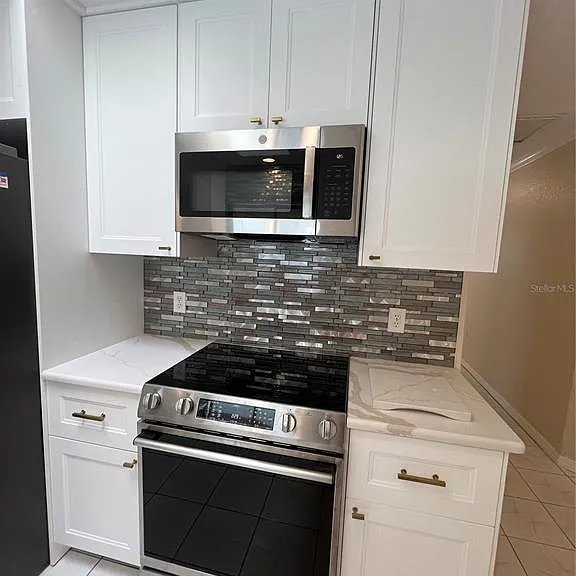 1516 Abel St — Photo 11