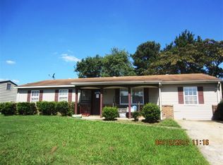 3208 Guenevere Dr, Chesapeake, VA 23323