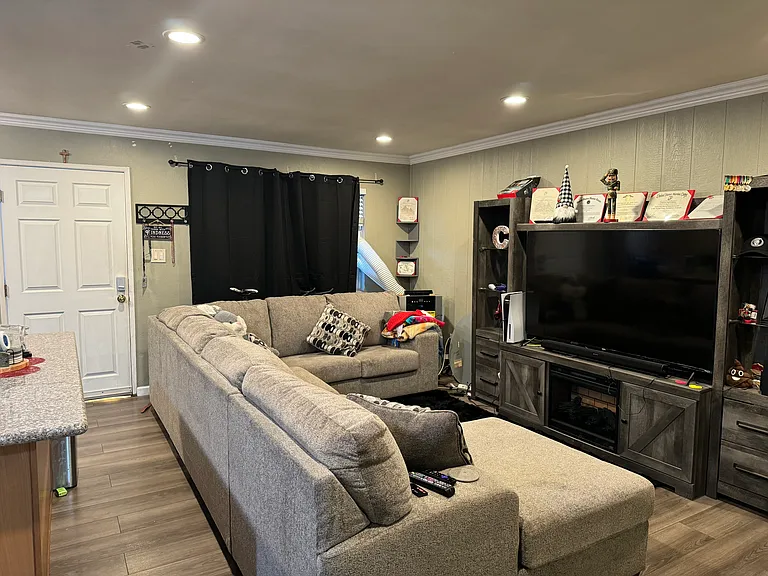 3301 Santa Fe Ave #129 — Photo 21