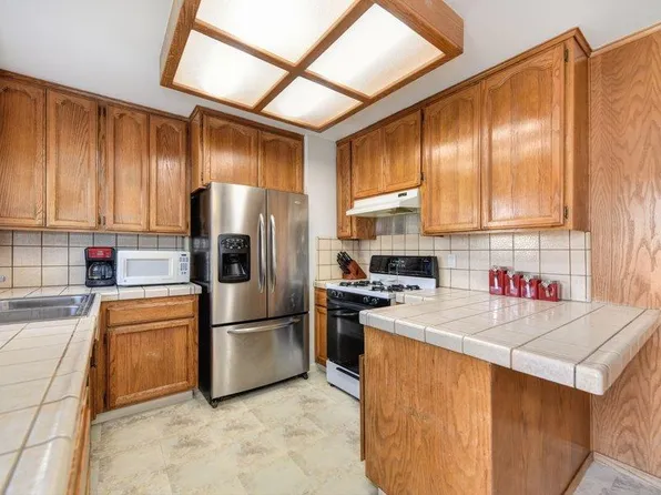 10039 Nebula Way, Sacramento, CA 95827