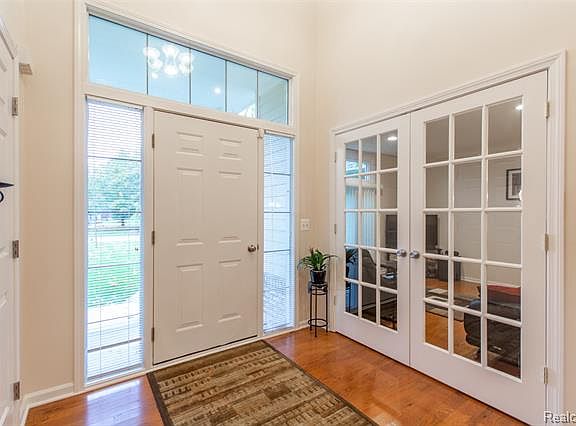 3rd image of 2225 White Pine Dr