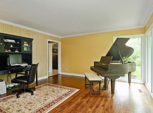 427 Barnsley Pl, Northbrook, IL 60062