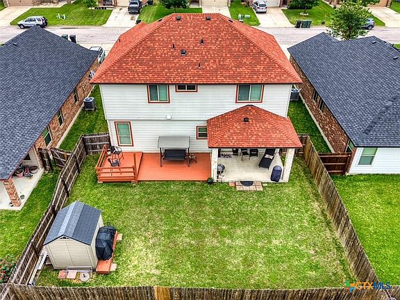 2nd image of 6222 Ambrose Cir
