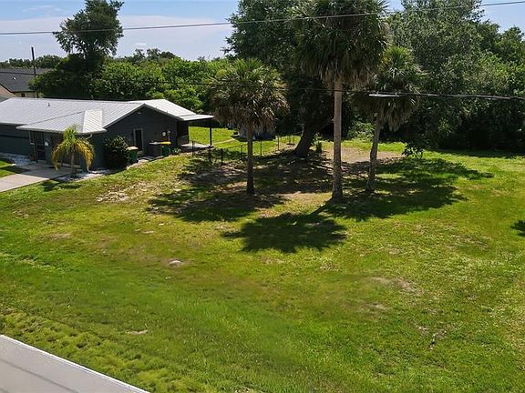 4th image of 1326 Birchcrest Blvd