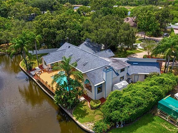 5th image of 1960 Cove Ln