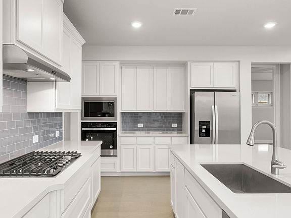 7th image of this home