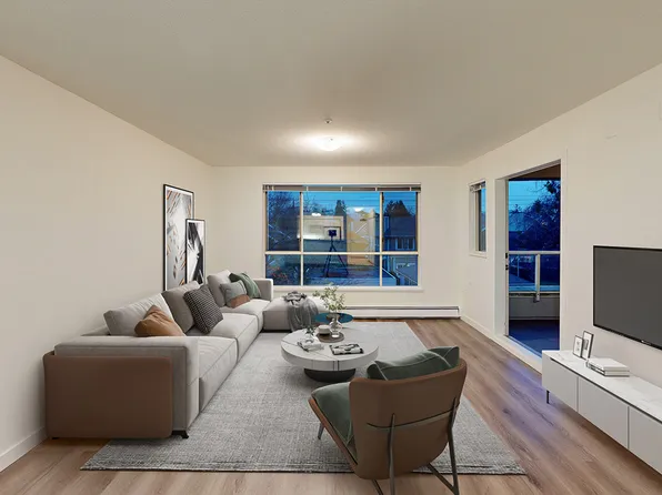 3575 West Broadway Vancouver, 3575 Broadway W, Vancouver, BC V6R 2B5