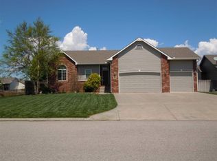 8218 W Lang St, Wichita, KS 67205