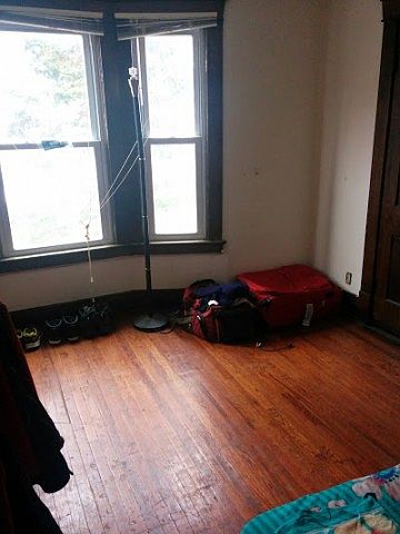 2nd image of 37 Heath St