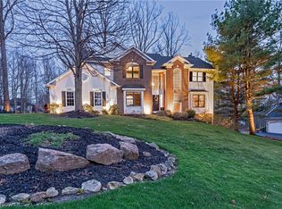 17431 Rambling Creek Trl, Chagrin Falls, OH