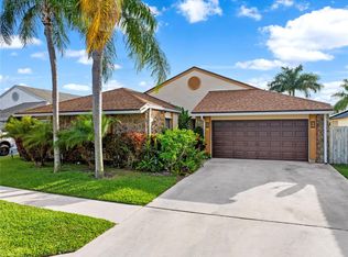 21041 Woodspring Ave, Boca Raton, FL 33428