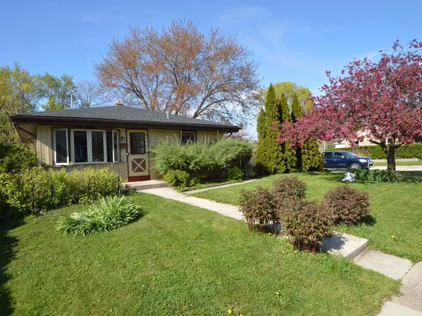 1600 Menomonee AVENUE, South Milwaukee, WI 53172